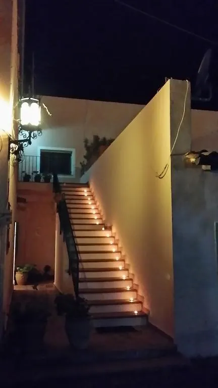 Villa Hibiscus Giardini Naxos 0*,