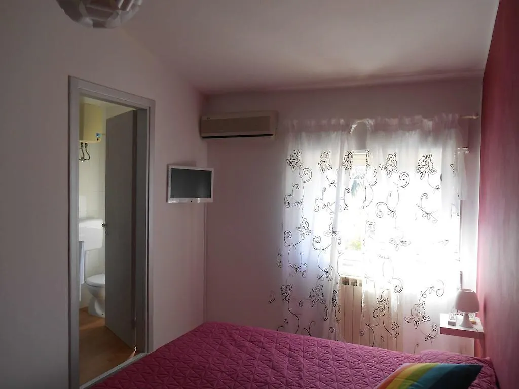 Villa Hibiscus Giardini Naxos Apartment