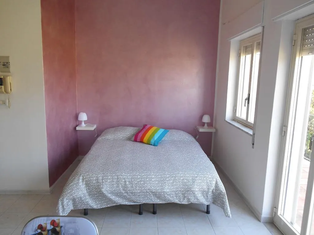 Villa Hibiscus Giardini Naxos