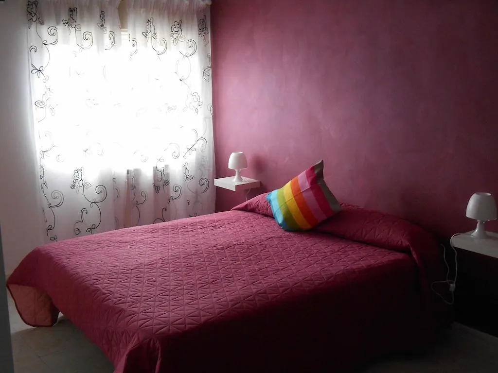 Villa Hibiscus Giardini Naxos Italy