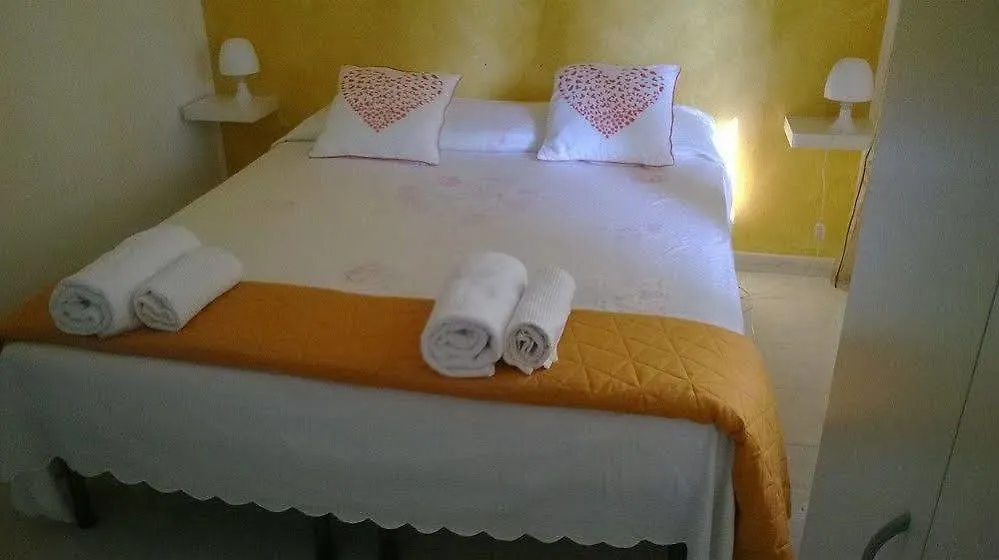 Apartment Villa Hibiscus Giardini Naxos Italy