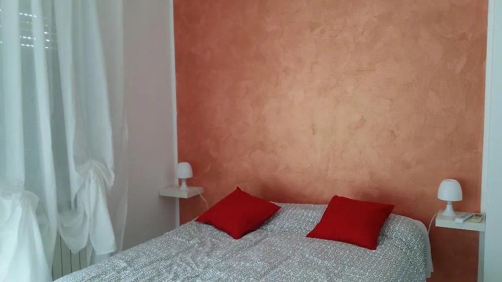 Apartment Villa Hibiscus Giardini Naxos Italy