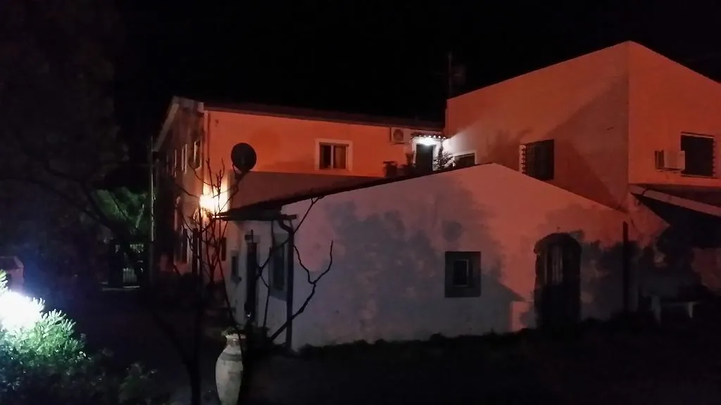Apartment Villa Hibiscus Giardini Naxos Italy